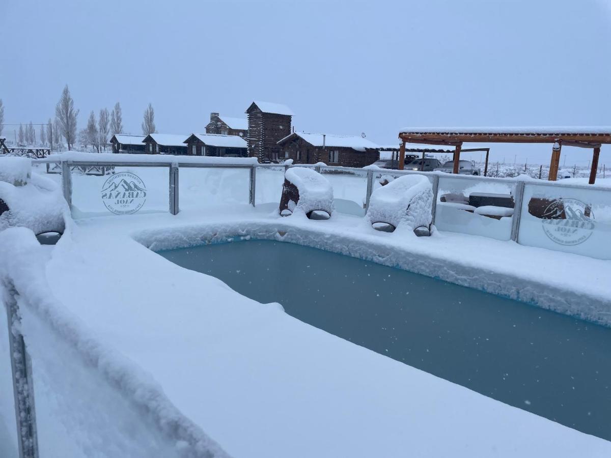 Chalet Naol Village *